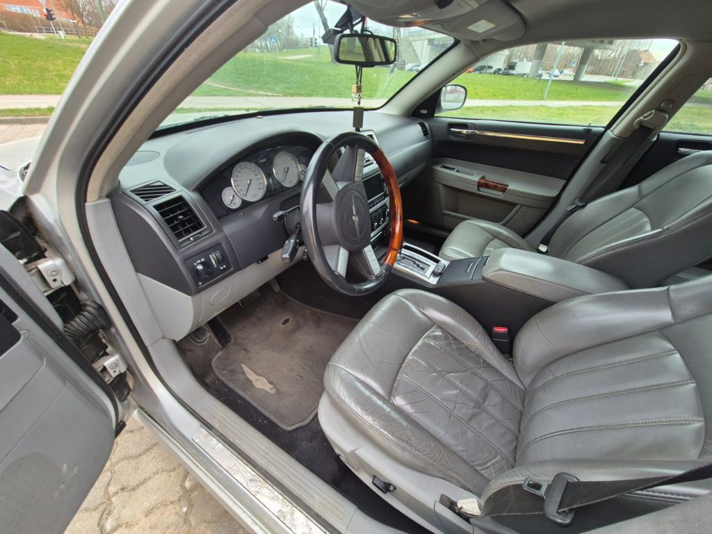 Chrysler 300C 2006