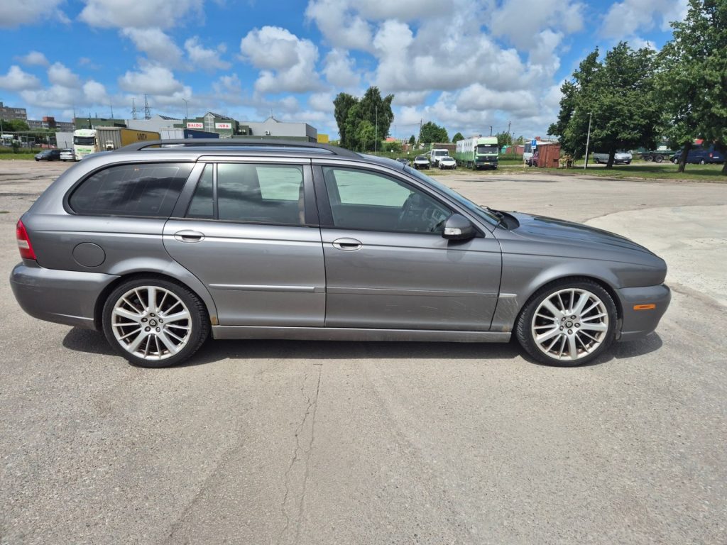 Jaguar X-TYPE 2009