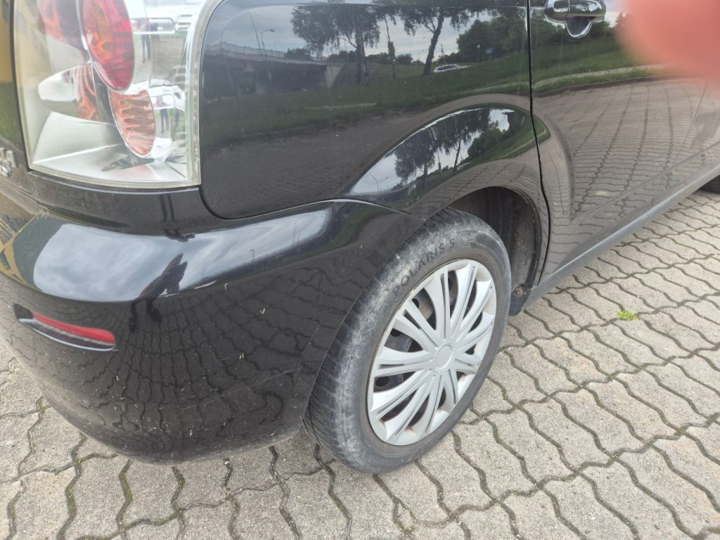 Toyota Corolla verso 2005