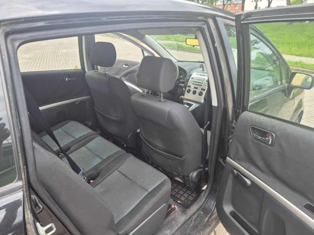 Toyota Corolla verso 2005