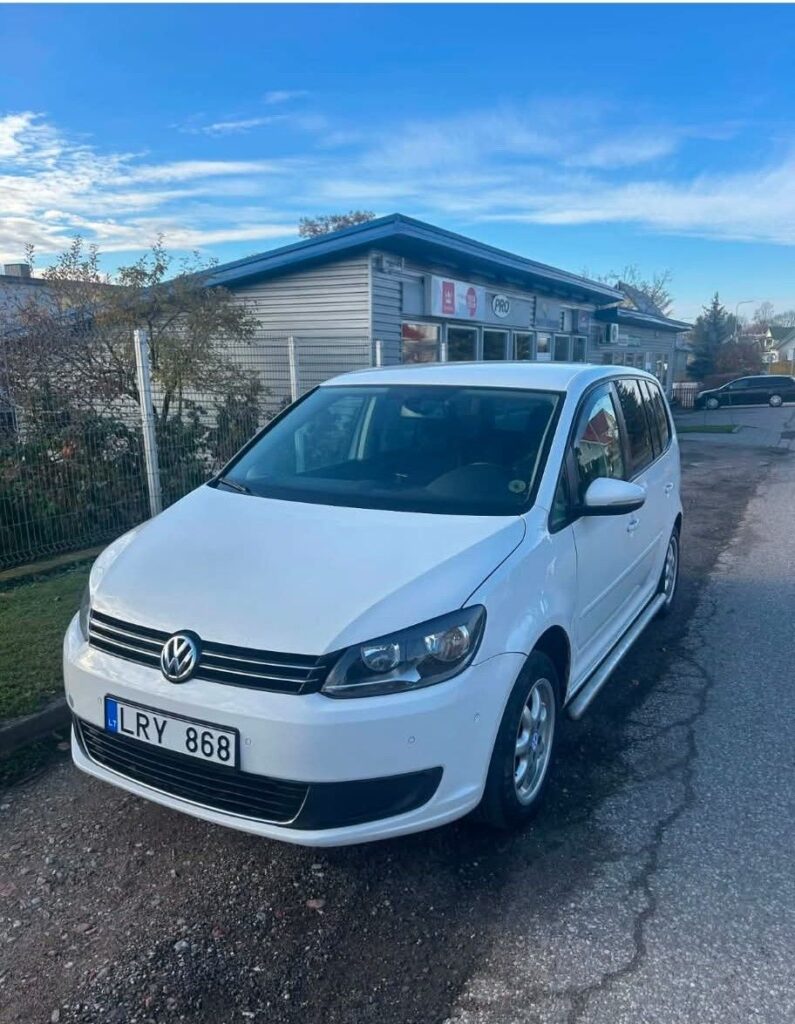 Volkswagen Touran 2012