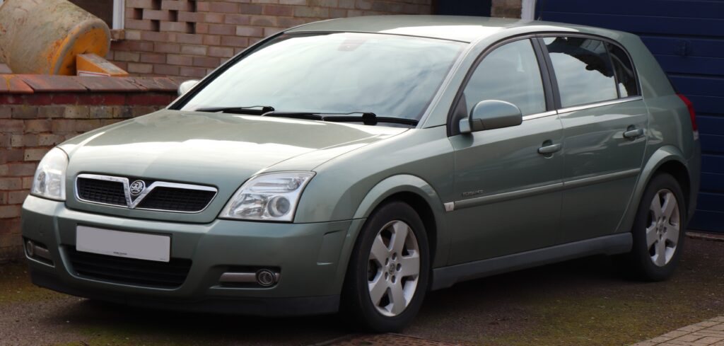 Opel Signum I (Z03) – iš priekio