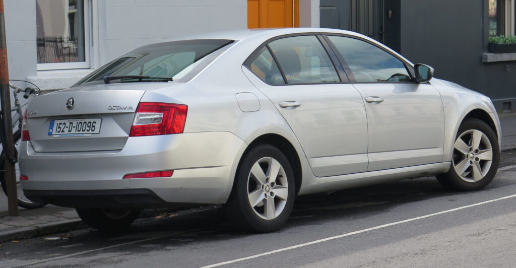 Škoda Octavia III karta – iš galo