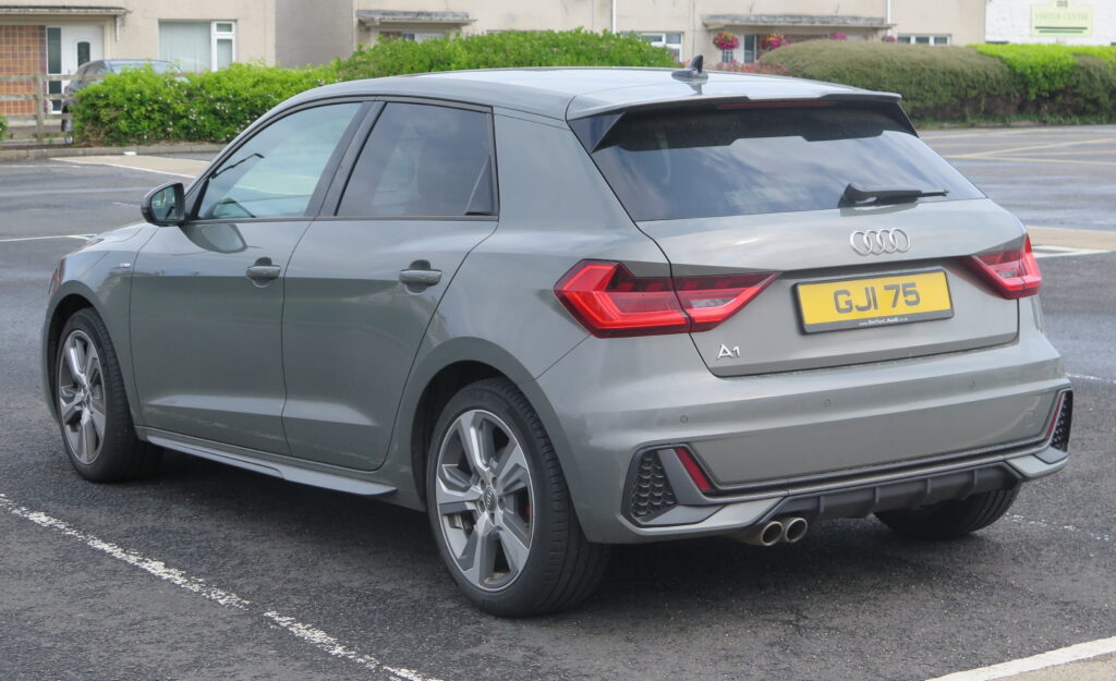 Audi A1 II karta (GB) – iš galo