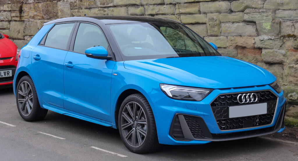 Audi A1 II karta (GB) – iš šono
