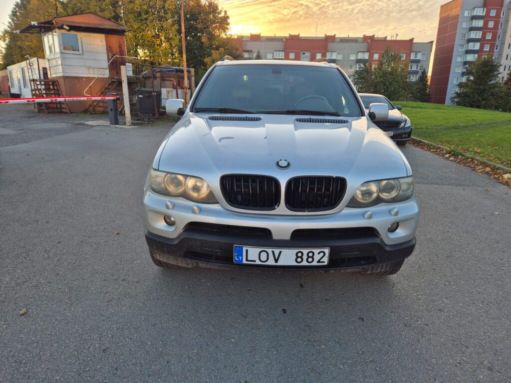 BMW X5 2005 – nuotrauka 2 iš 37