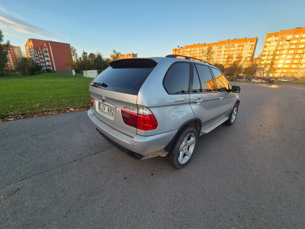 BMW X5 2005 – nuotrauka 6 iš 37