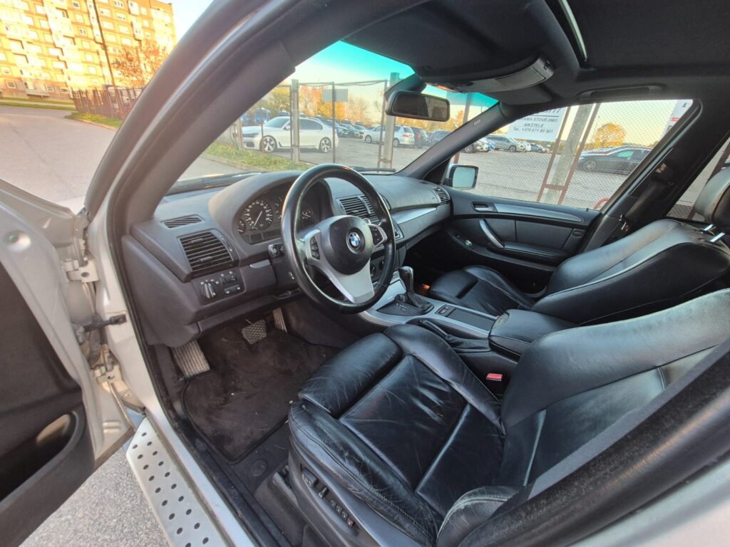 BMW X5 2005 – nuotrauka 15 iš 37