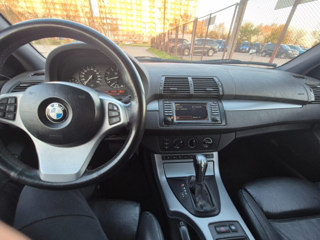 BMW X5 2005 – nuotrauka 28 iš 37
