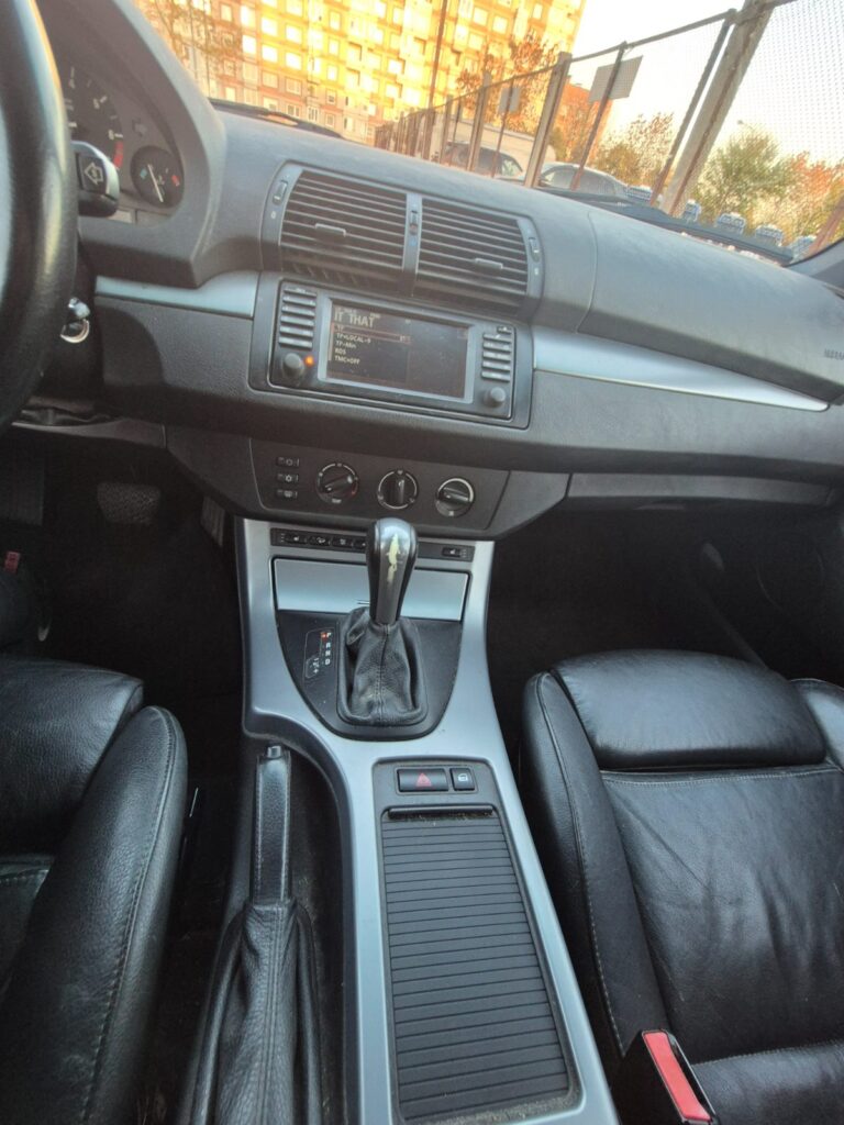 BMW X5 2005 – nuotrauka 29 iš 37