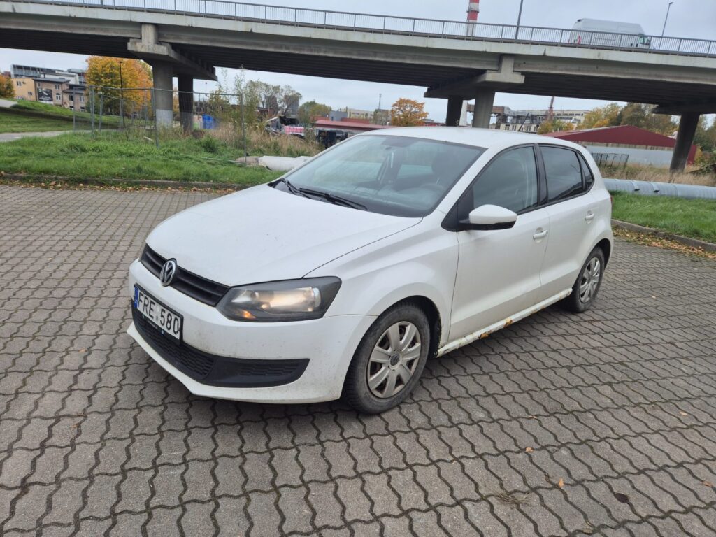 Volkswagen Polo 2011 – nuotrauka 1 iš 30