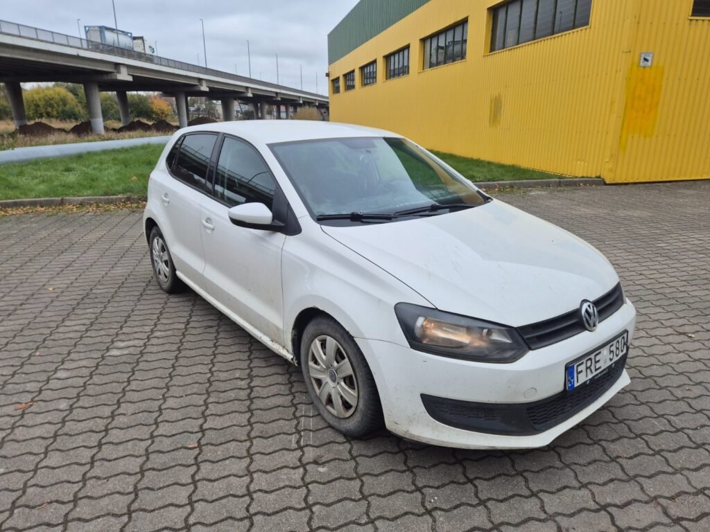 Volkswagen Polo 2011 – nuotrauka 3 iš 30