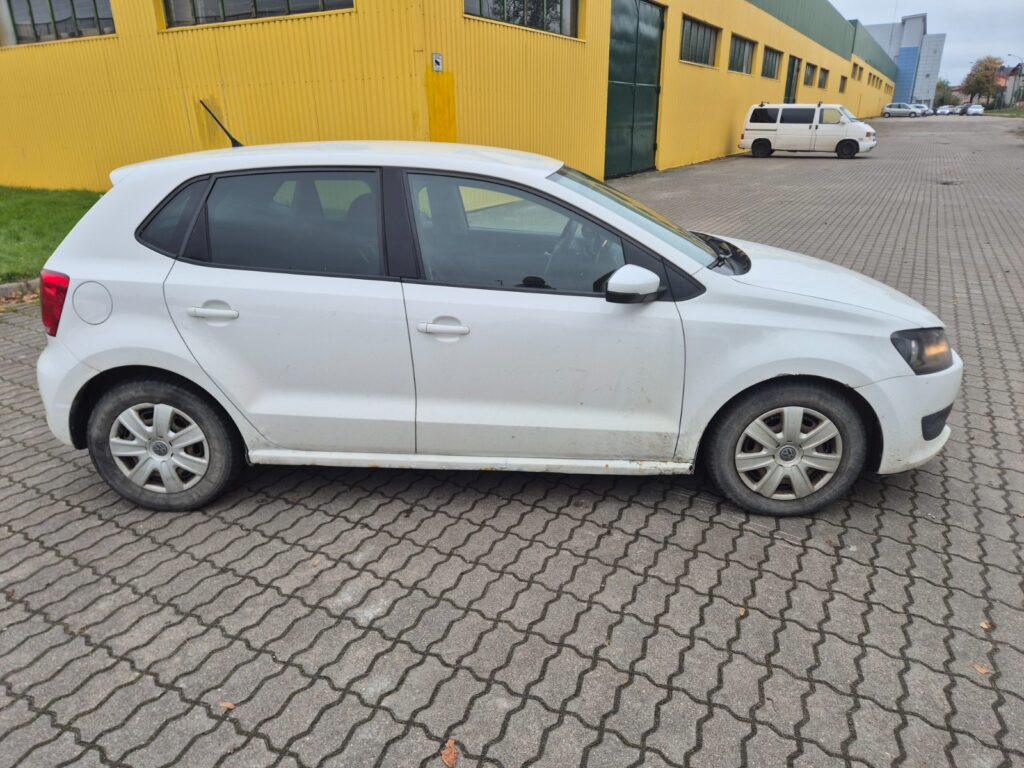 Volkswagen Polo 2011 – nuotrauka 4 iš 30