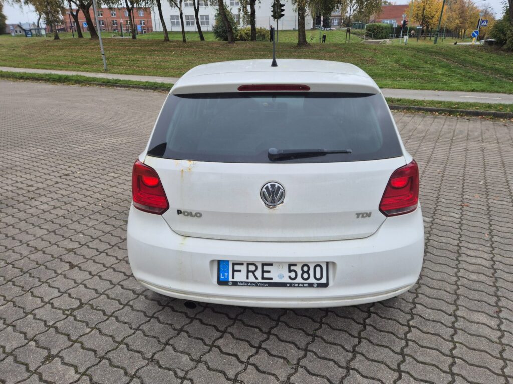 Volkswagen Polo 2011 – nuotrauka 6 iš 30