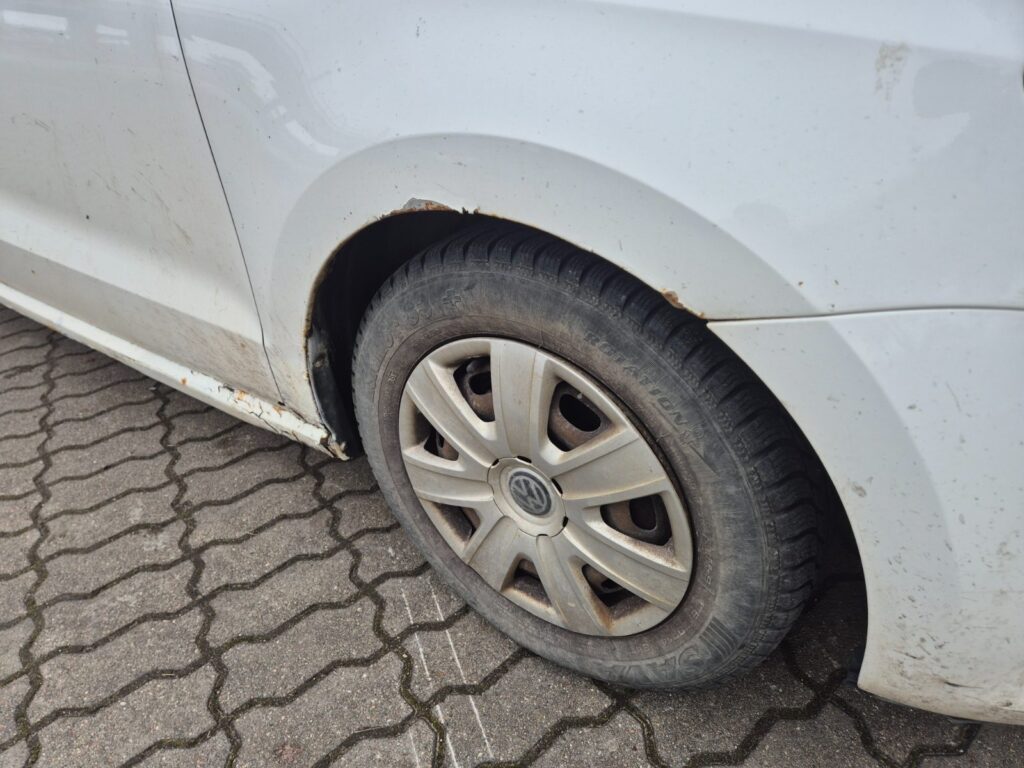 Volkswagen Polo 2011 – nuotrauka 16 iš 30