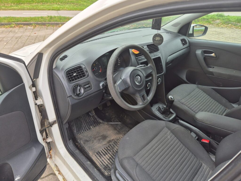 Volkswagen Polo 2011 – nuotrauka 18 iš 30