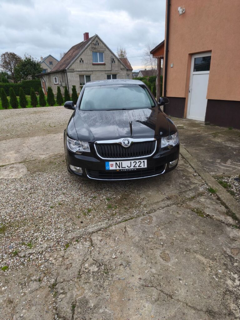 Škoda Superb 2009