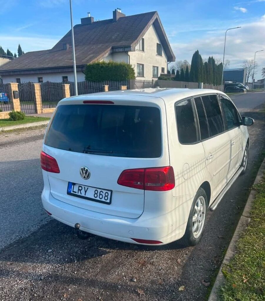 Volkswagen Touran 2012