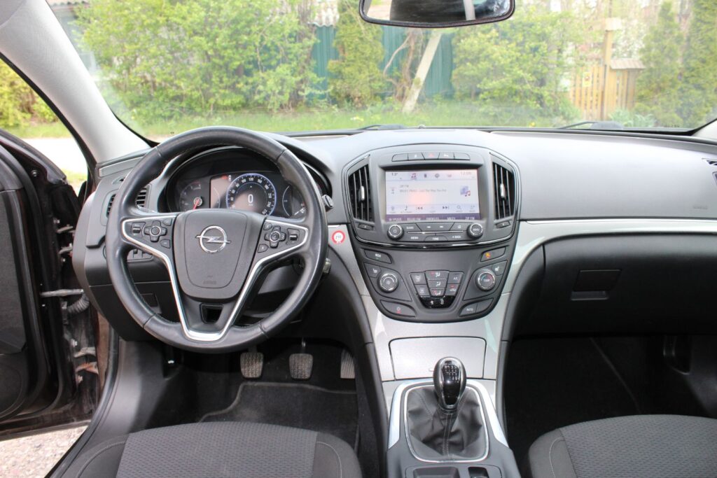Opel Insignia 2016 – nuotrauka 6 iš 10