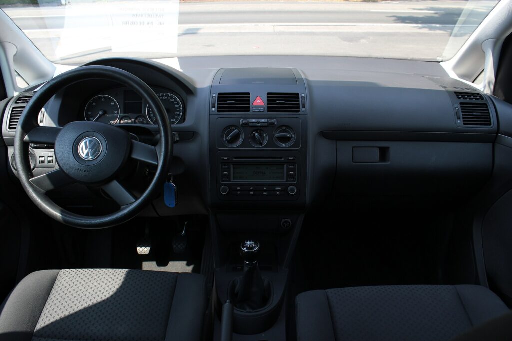 Volkswagen Touran Touran I – salonas